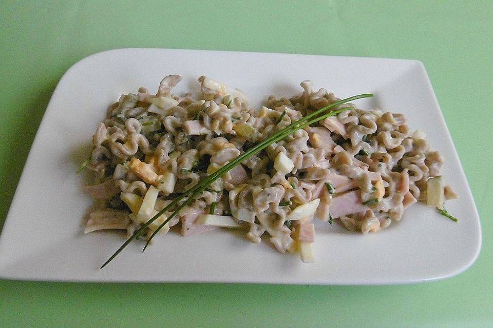 Nudelsalat mit Gekochter