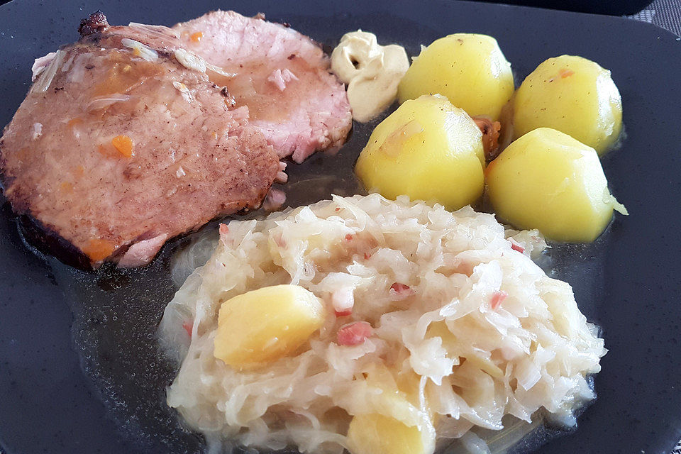 Kasseler mit Sauerkraut