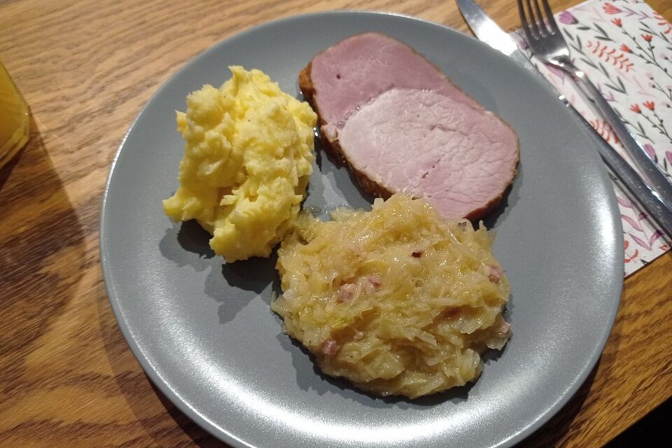 Kasseler mit Sauerkraut