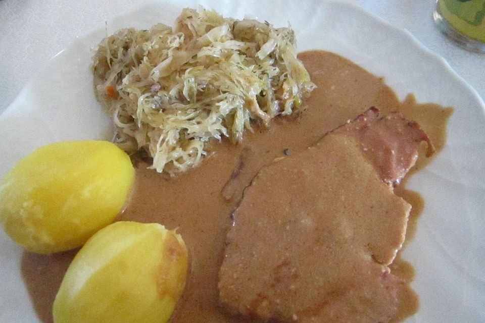 Kasseler mit Sauerkraut