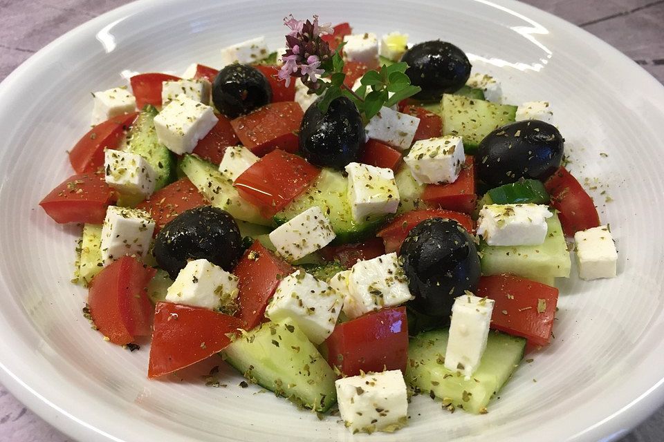 Tomatensalat mit Feta