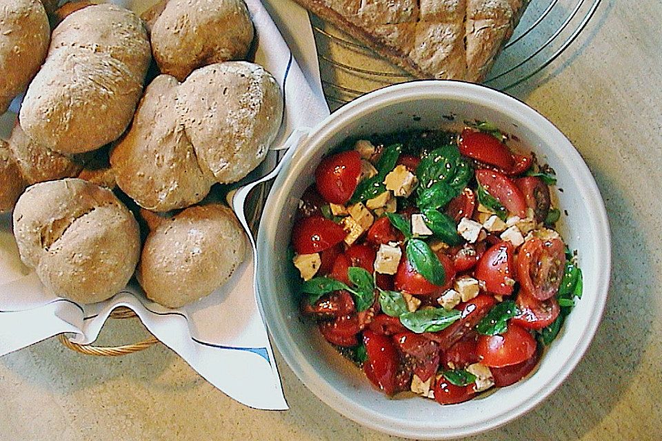 Tomatensalat mit Feta