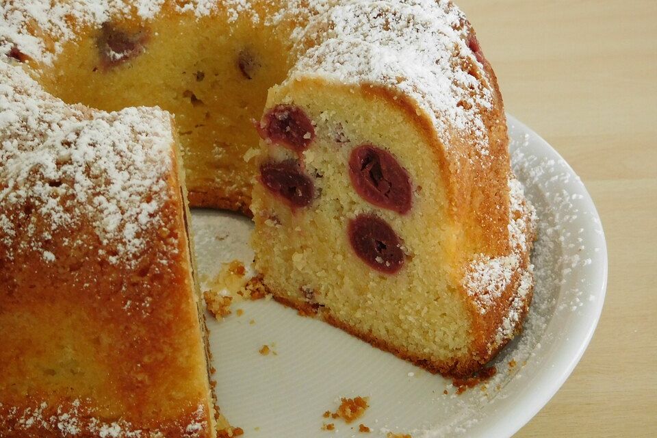 Kirsch - Napfkuchen