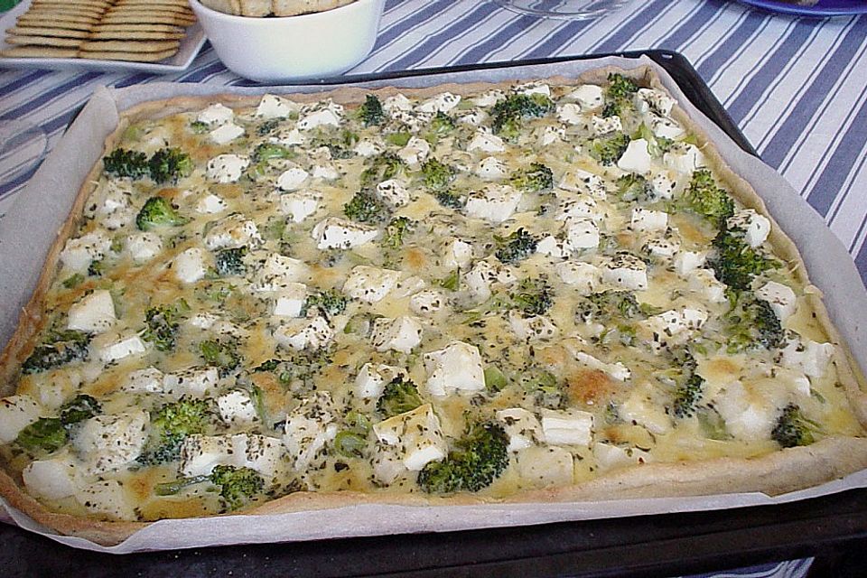 Brokkoli - Feta - Pie