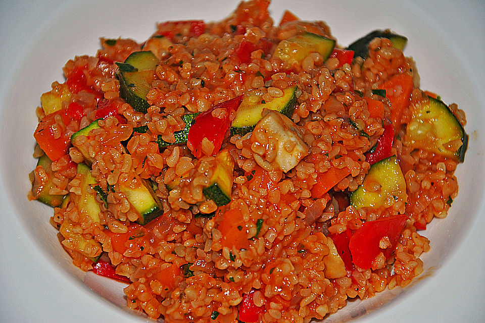 Gemüsepfanne mit Bulgur