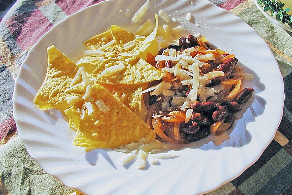 Chilibohnen mit Tortilla - Chips