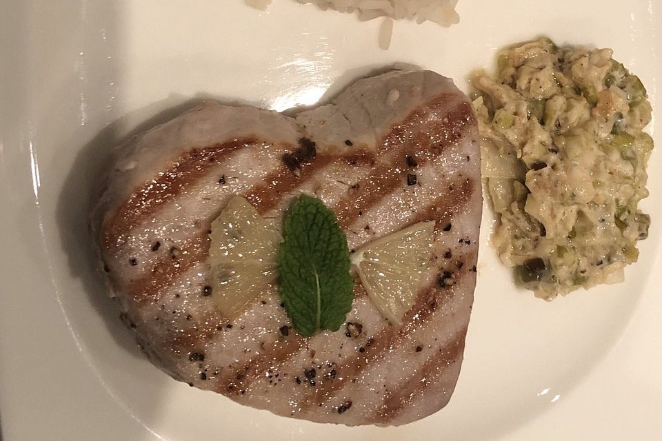 Thunfisch-Steaks auf Lauchgemüse