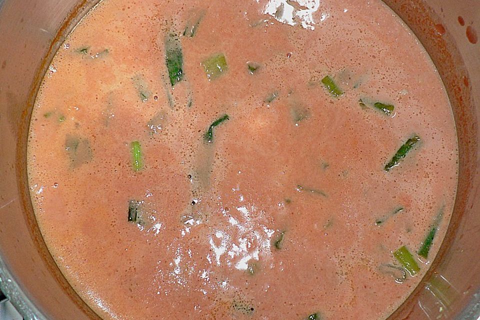 Scharfe Tomaten - Kokos - Suppe