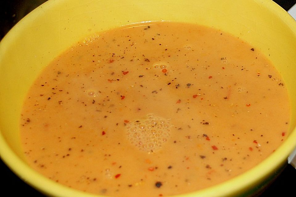 Scharfe Tomaten - Kokos - Suppe