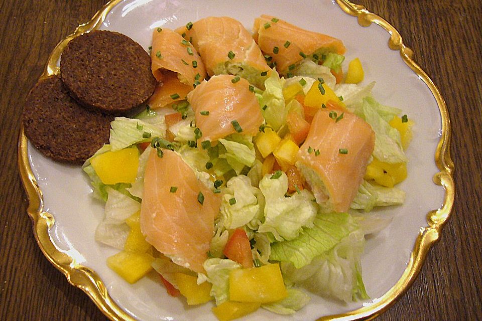 Lachs - Avocado - Röllchen