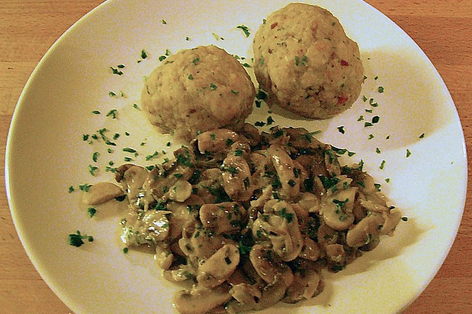 Semmelknödel