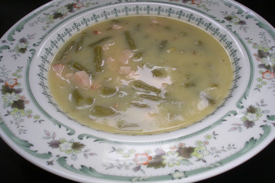 Kartoffelsuppe mit Schneidebohnen