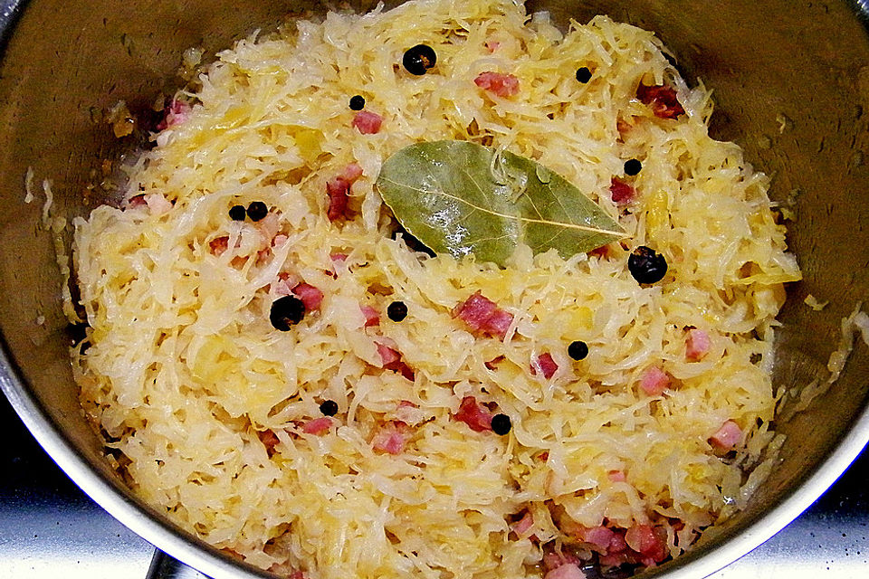 Sauerkraut mit Speck