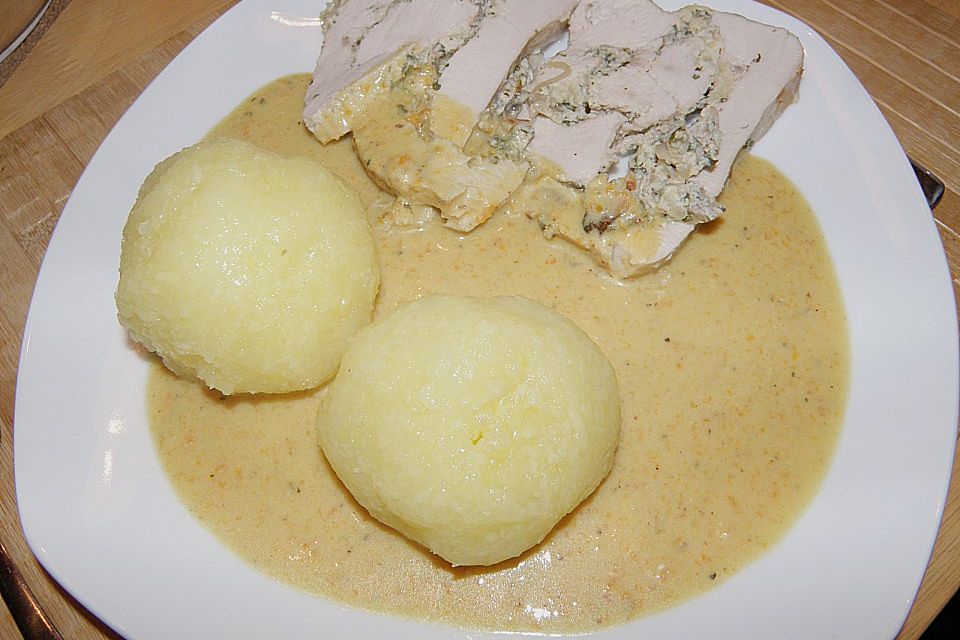 Putenbraten mit Frischkäsefüllung