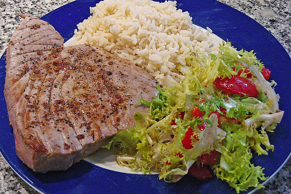 Thunfischsteaks kurzgebraten