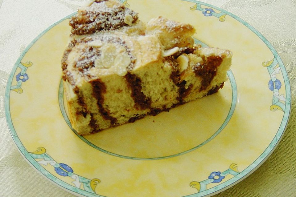 Nuss - Rosenkuchen