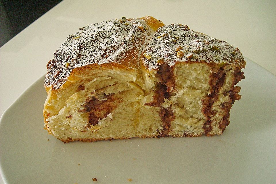 Nuss - Rosenkuchen