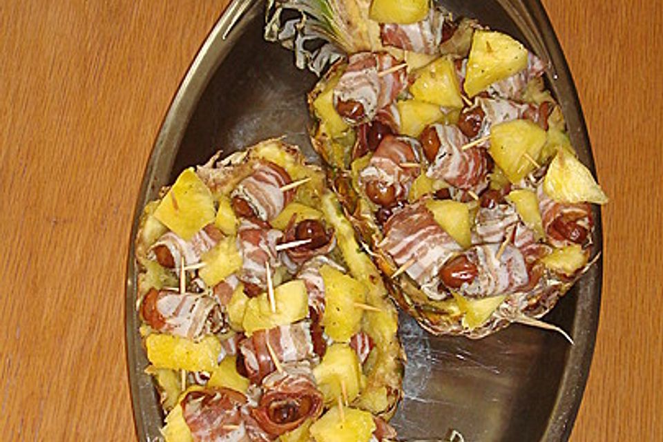 Partyananas mit Speck - Datteln