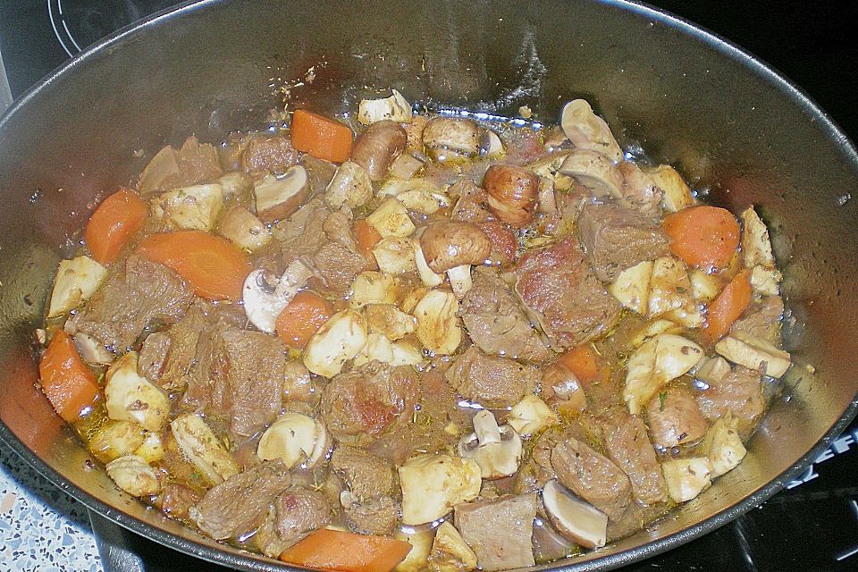 Burgunder - Waldpilz - Gulasch