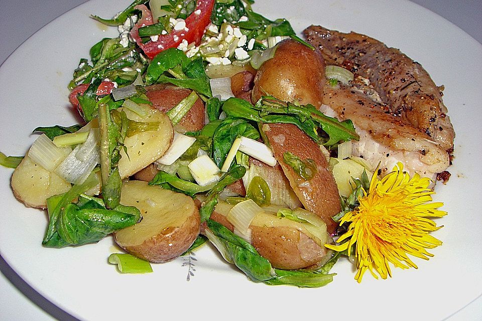 Frühlingshafter Tomatensalat