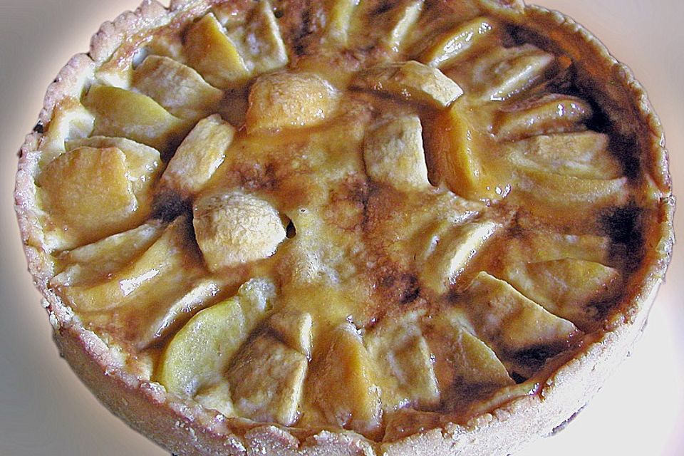 Obstkuchen mit Sahneguss