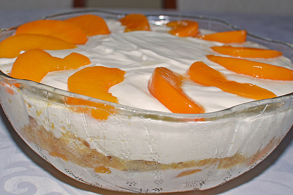 Pfirsich-Cantuccini-Trifle