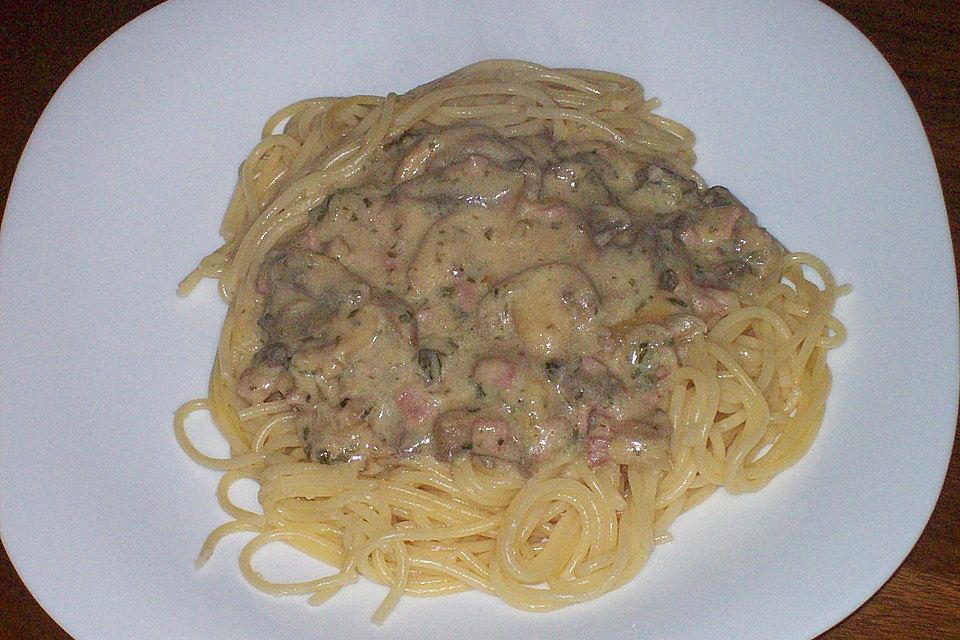 Champignonragout mit Kochschinken