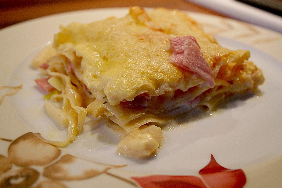 Spargel-Schinken-Lasagne