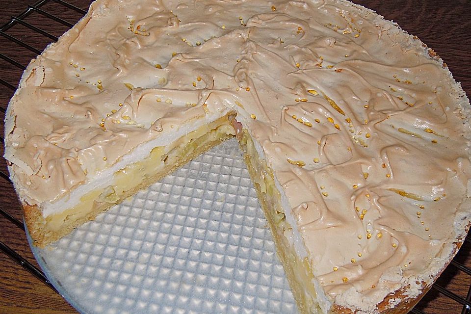 Rhabarberkuchen mit Baiser