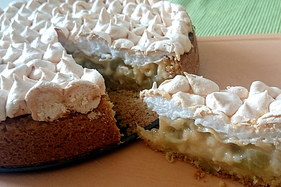 Rhabarberkuchen mit Baiser