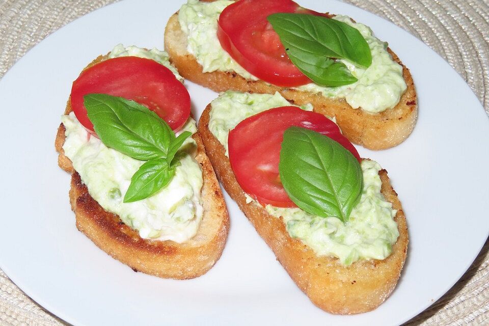 Röstbrot mit Spargelcreme