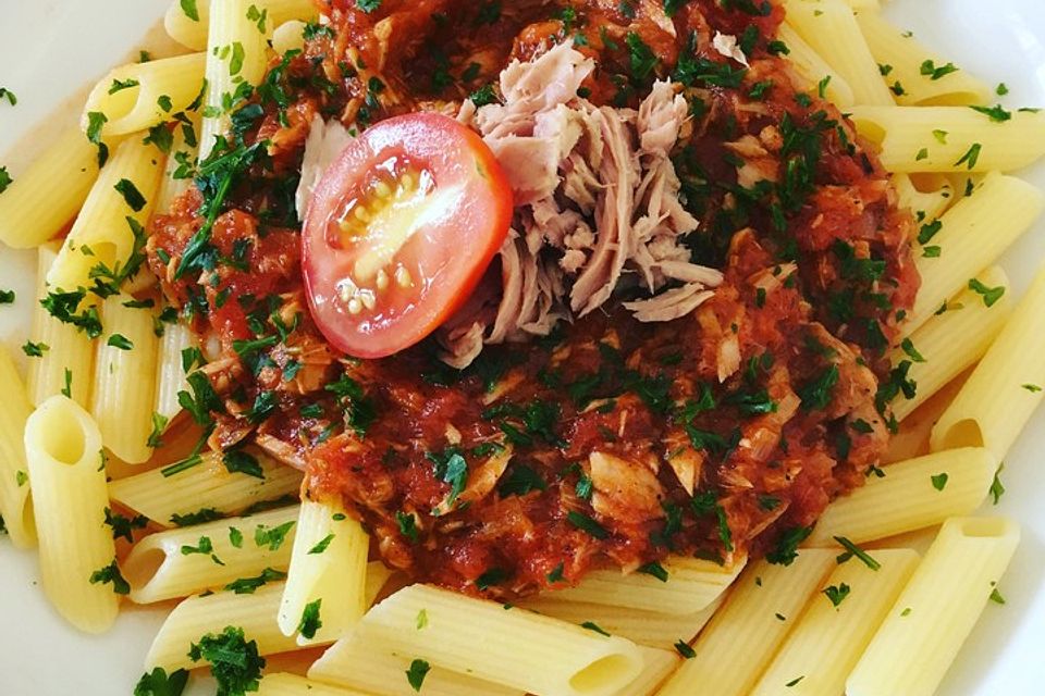 Spaghetti mit frischer Thunfischsauce