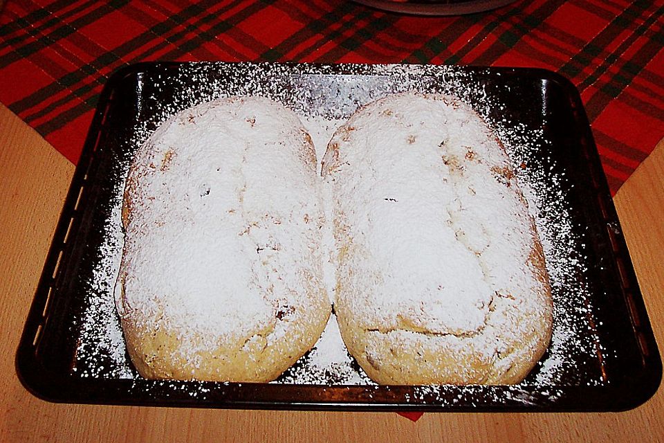 Quarkstollen