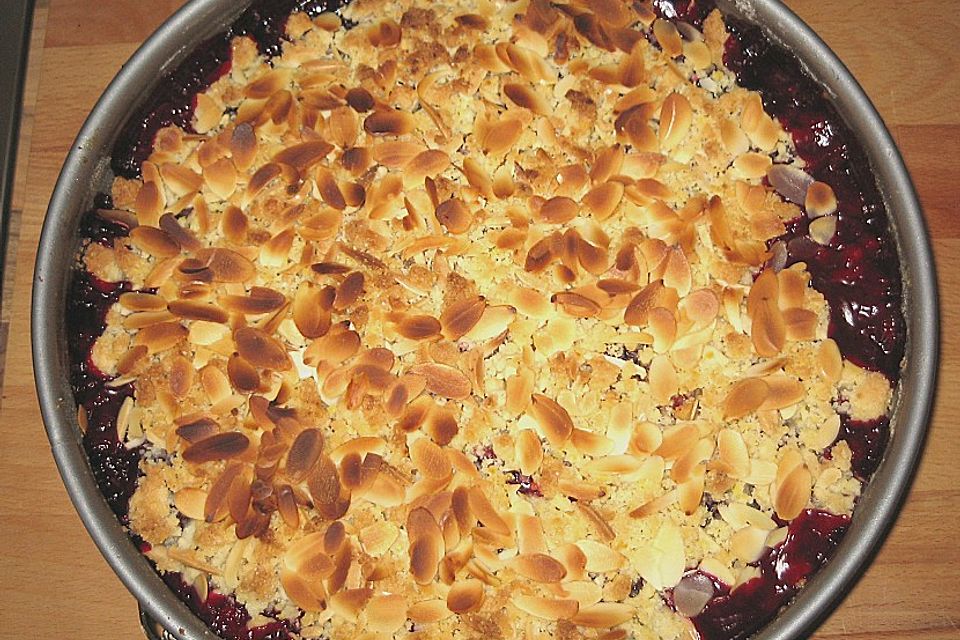 Beeren - Streuselkuchen