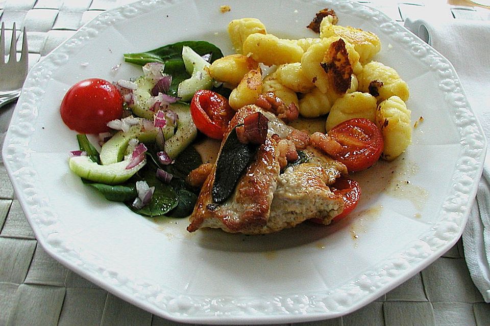 Putensaltimbocca mit Speck - Soße