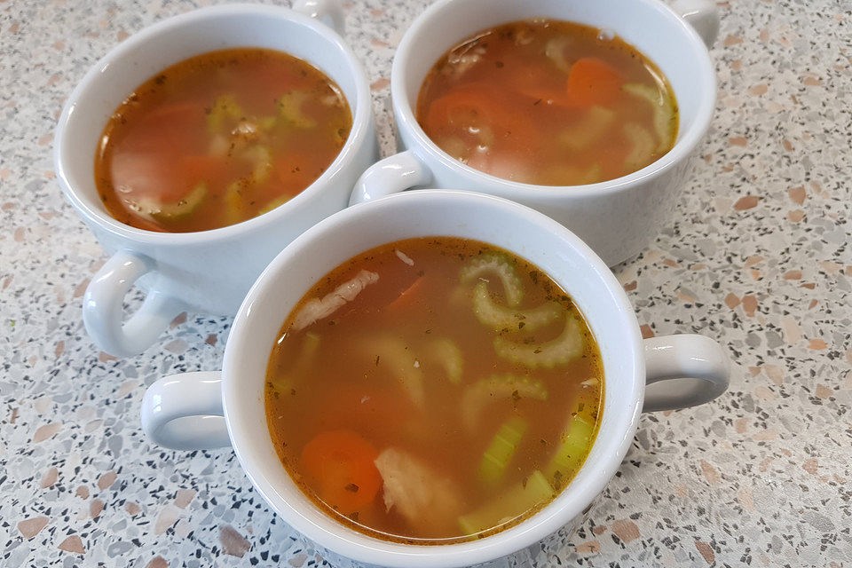 Fünf Elemente Kraftsuppe