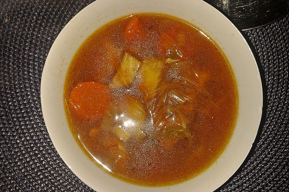 Fünf Elemente Kraftsuppe