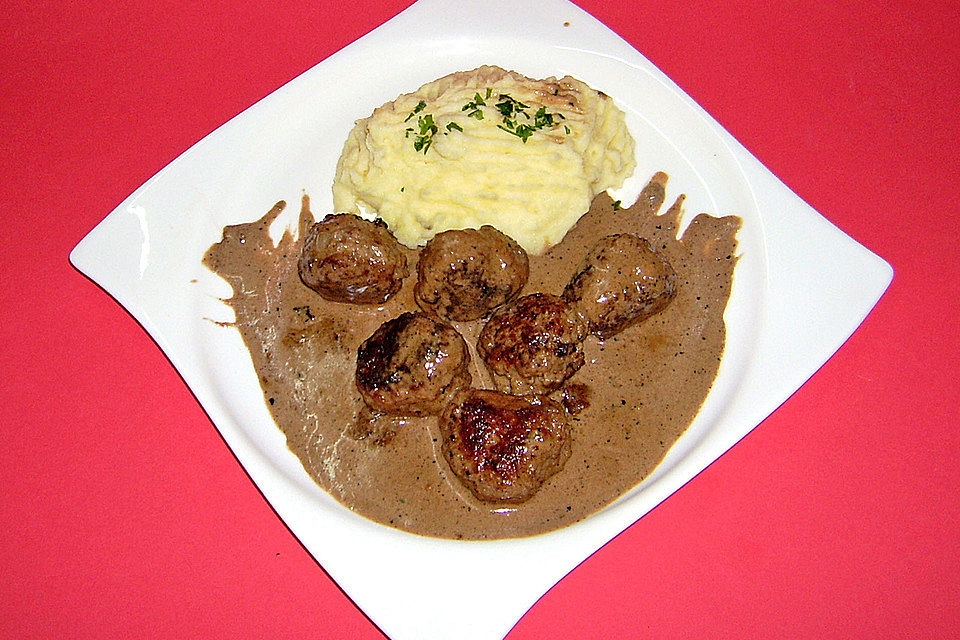 Köttbullar