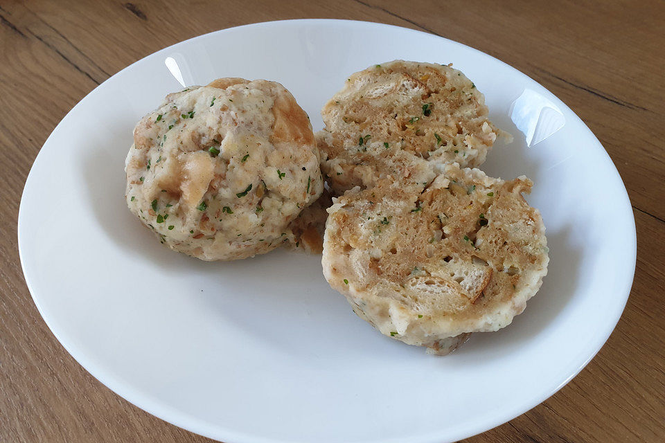 Semmelknödel