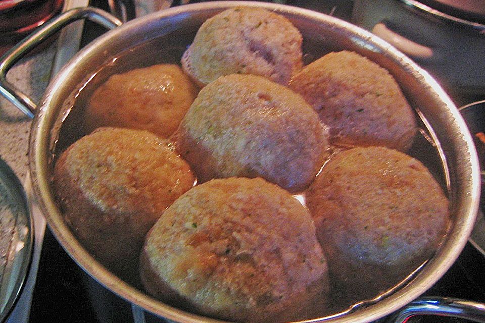 Semmelknödel