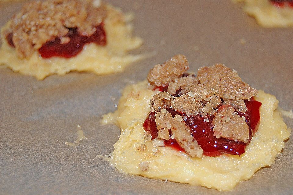 Kirsch - Streusel - Taler