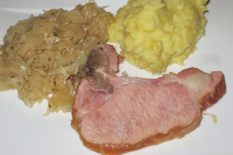 Kasseler mit Sauerkraut