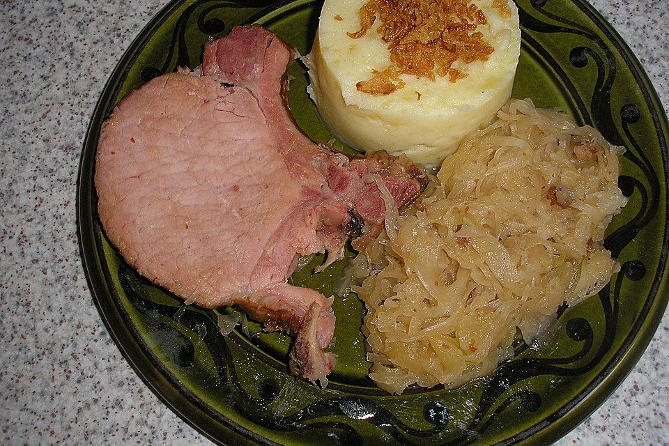 Kasseler mit Sauerkraut