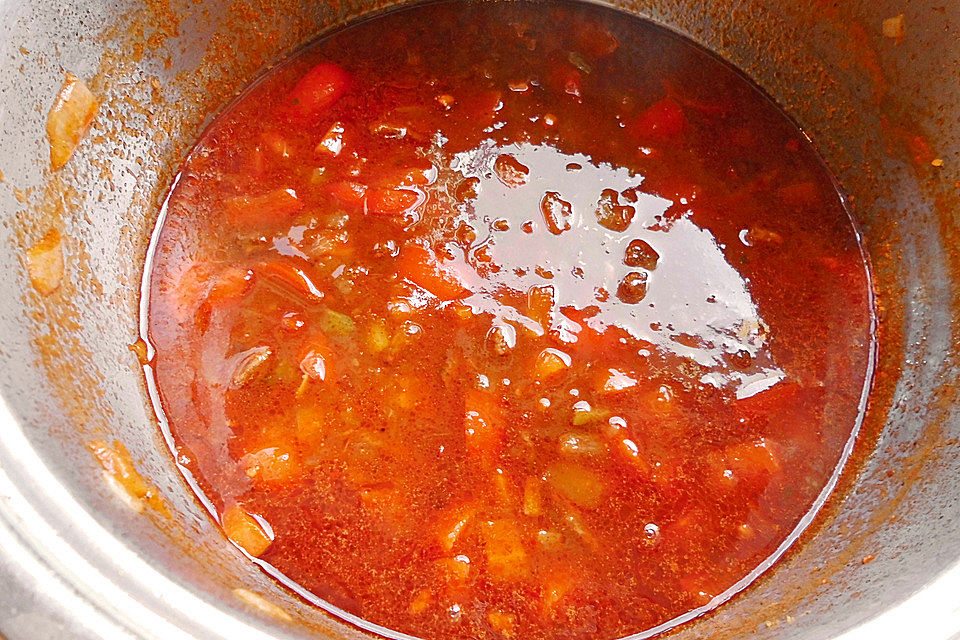 Paprika - Gulaschsuppe