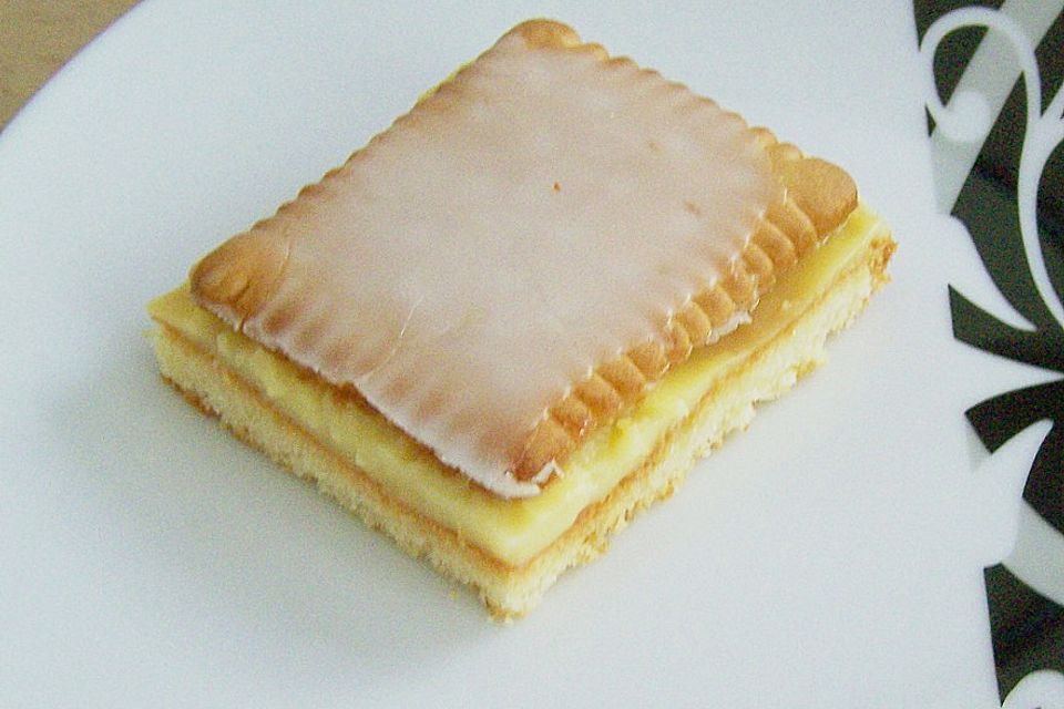 Zitronen - Butterkeks - Kuchen