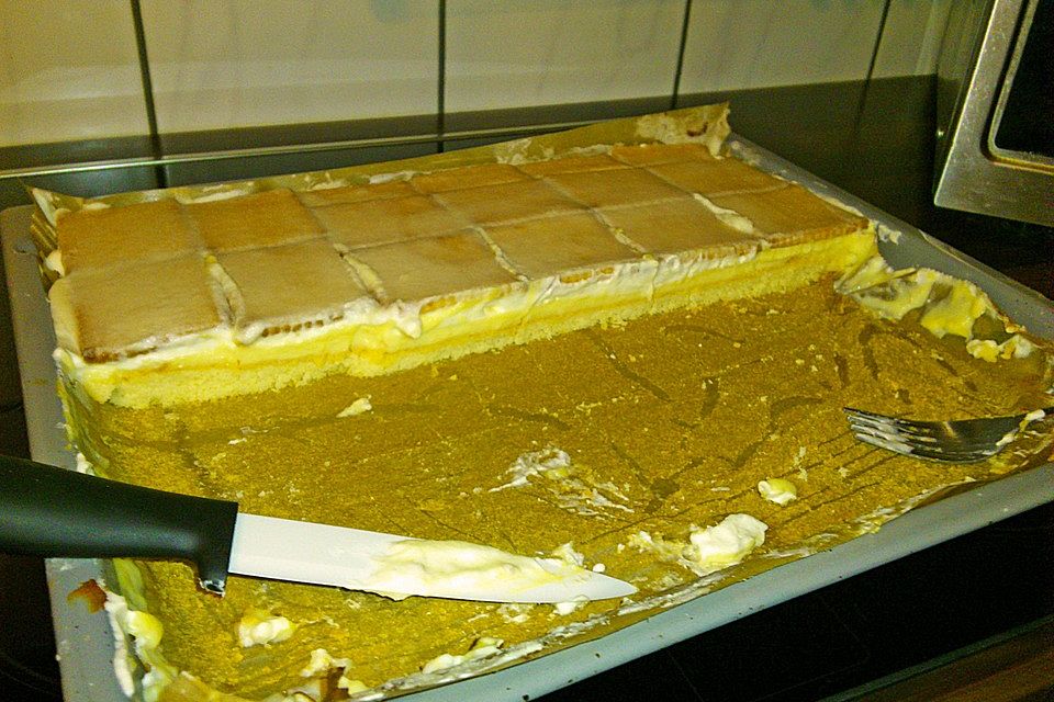 Zitronen - Butterkeks - Kuchen