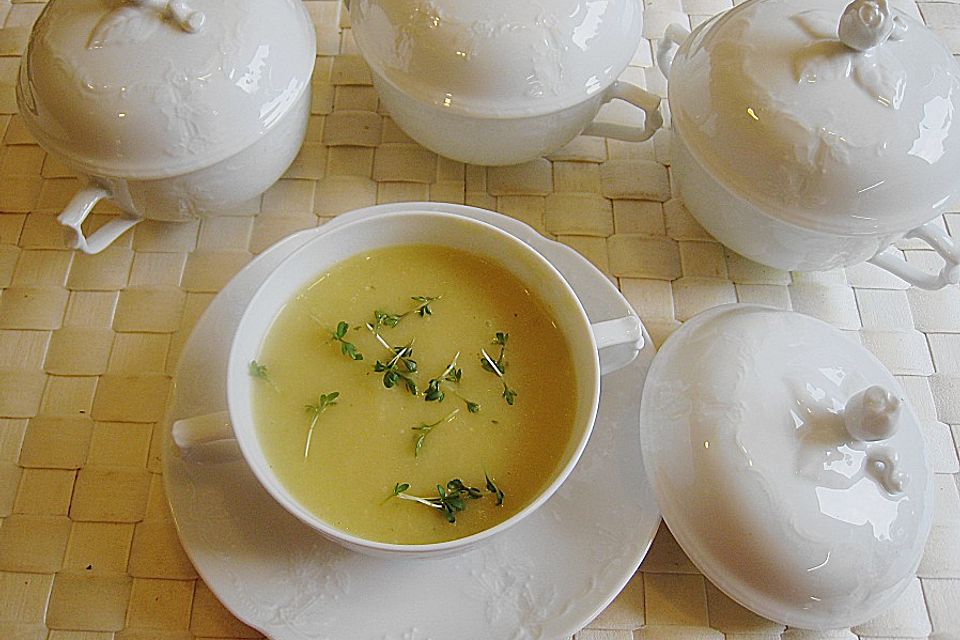 Lauchcremesuppe mit Meerrettich