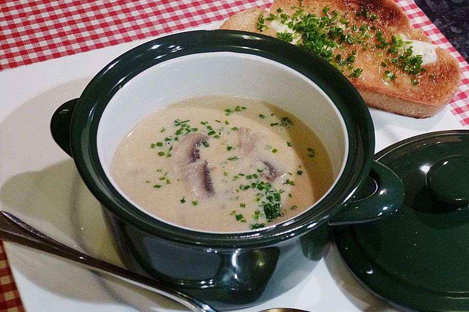 Champignonsuppe