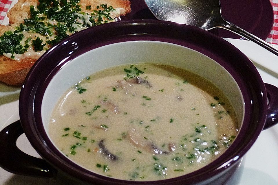 Champignonsuppe