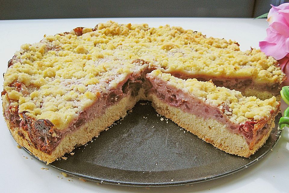 Kirsch - Marzipanpudding - Streuselkuchen